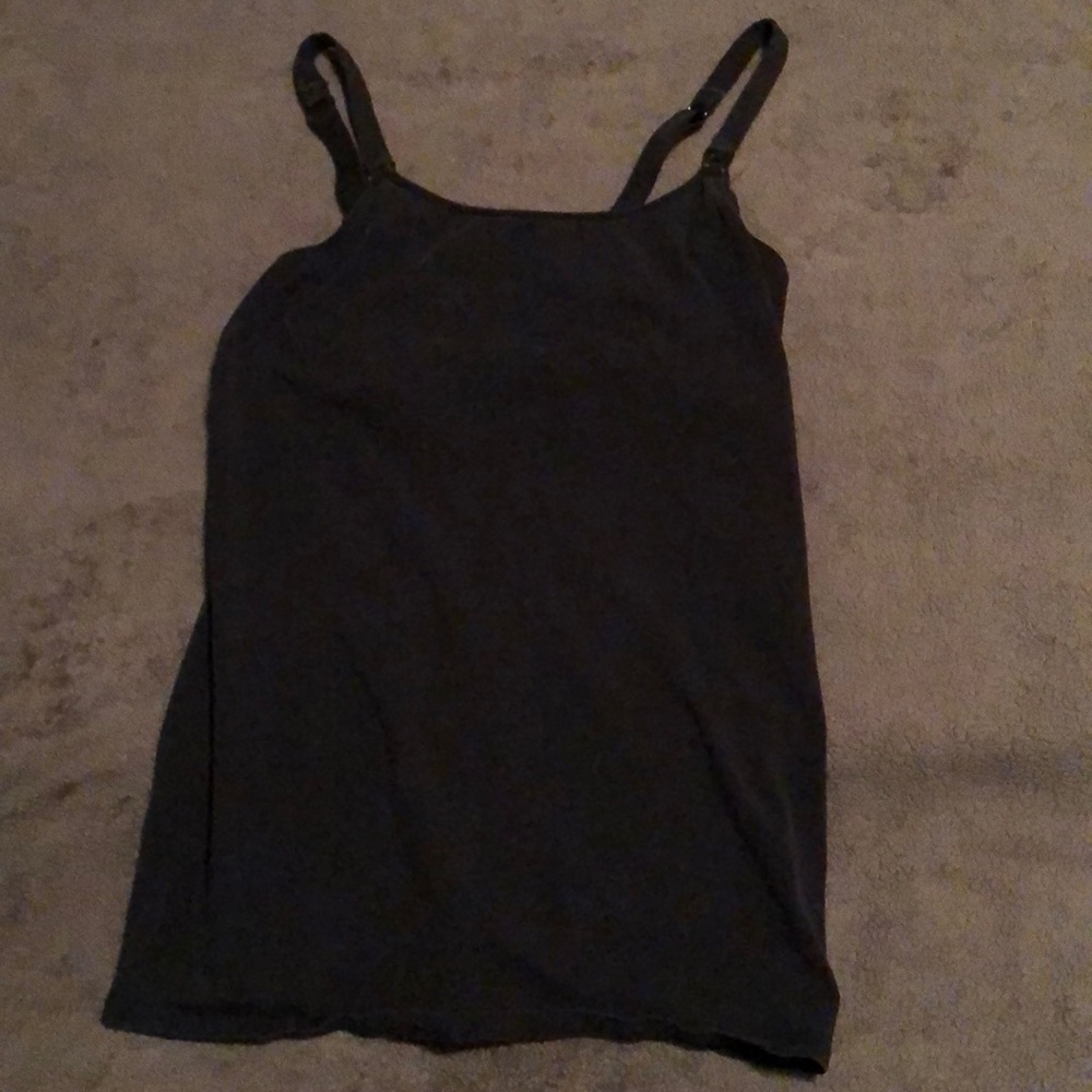 Nursing tank